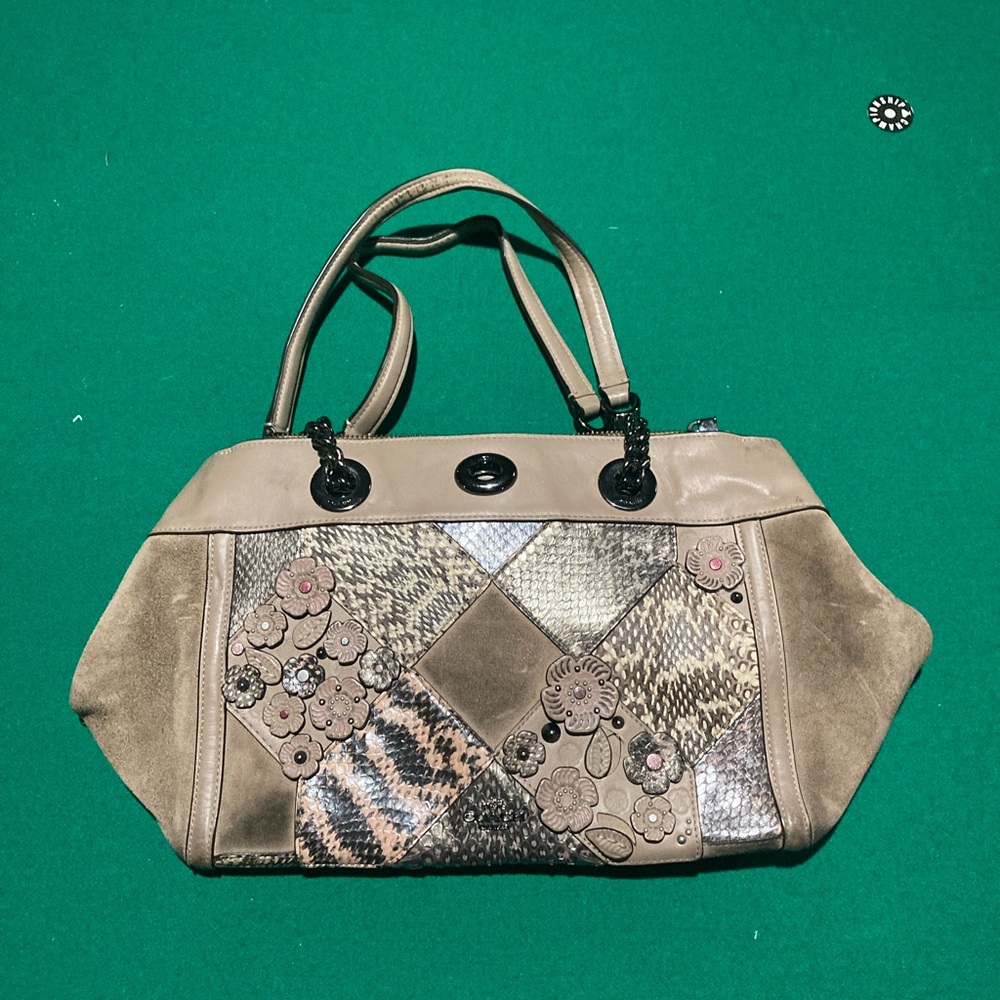 Couch purse